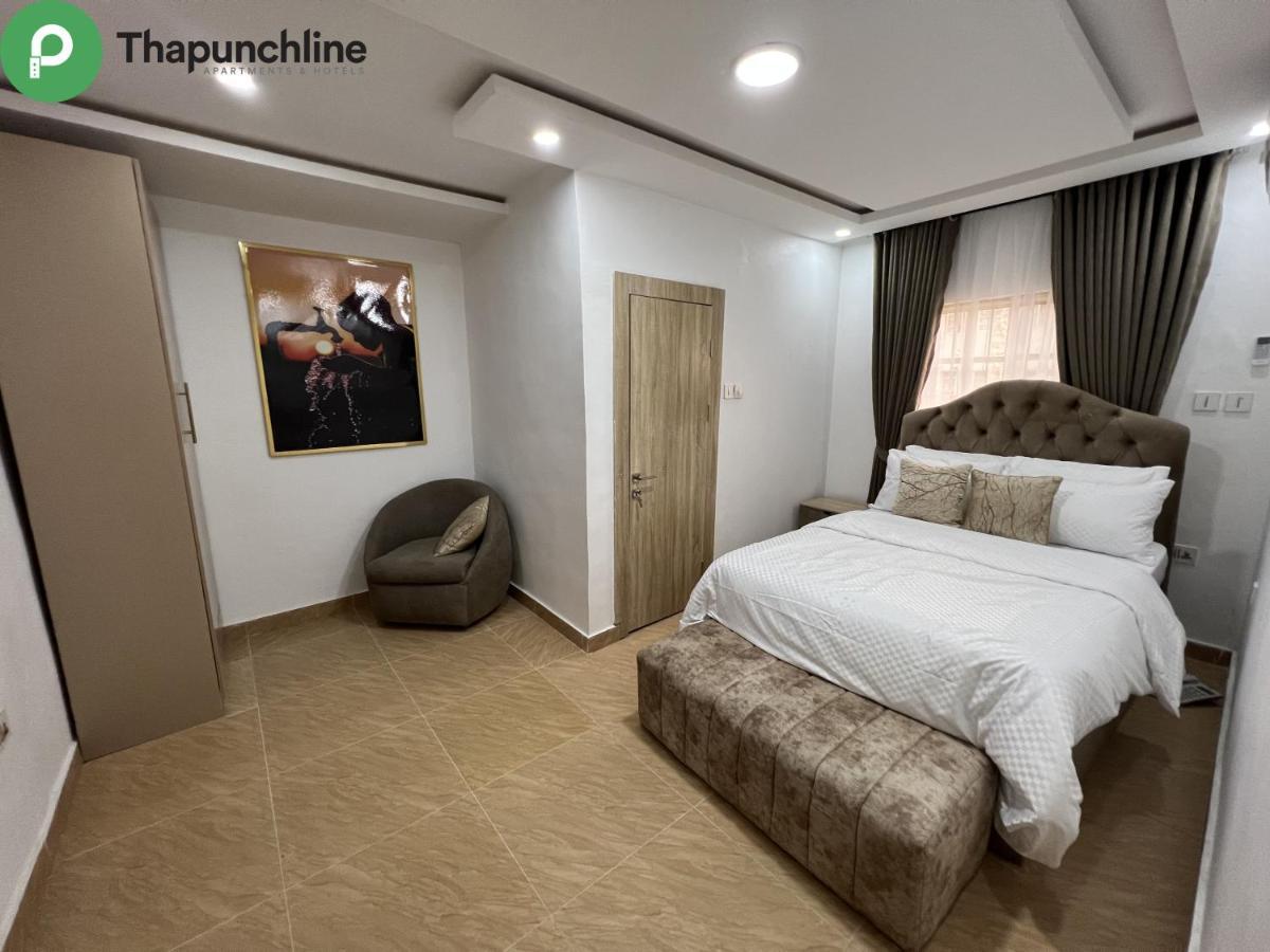 Thapunchline Hotels Ikeja Exteriér fotografie